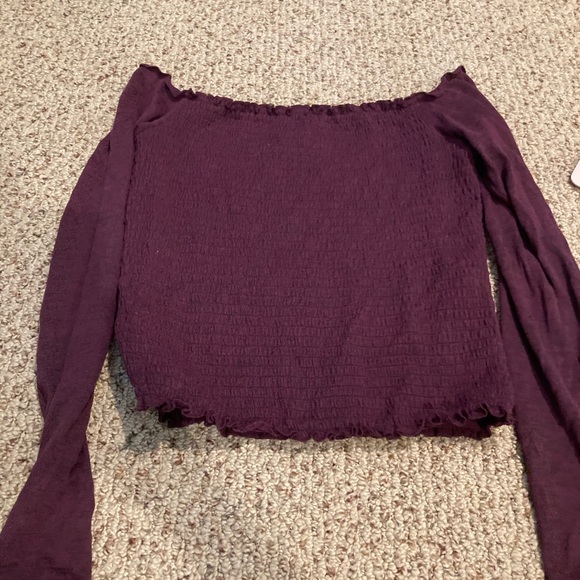 Hollister off the shoulder long sleeve - Picture 1 of 3